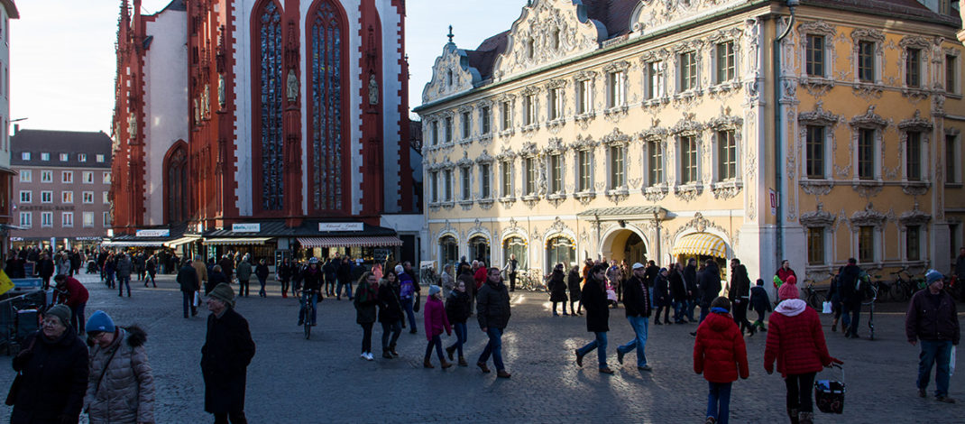 Das Falkenhaus am Würzburger Marktplatz (Foto: wuerzburg24.com)