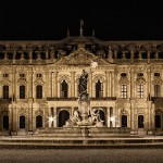 Die Würzburger Residenz bei Nacht (Foto: www.wuerzburg-fotos.de)