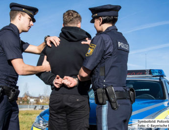 Symbolbild Polizeibericht (Foto: Bayerische Polizei)