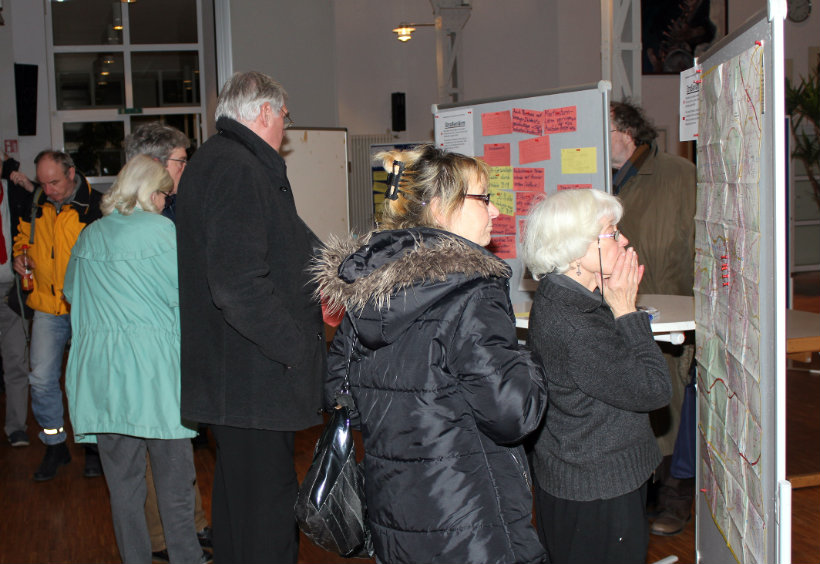 Beim 1. Lärmforum konnten die Würzburgerinnen und Würzburger Lärmbrennpunkte benennen. Dies ist bis 3. April 2015 weiterhin möglich auf www.wuerzburg-gegen-laerm.de. (Foto: Penning-Lother)