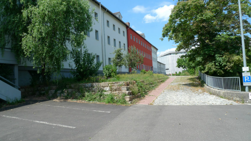 Das ehemalige Kreiswehrersatzamt in Heidingsfeld wird ab Oktober zur Flüchtlingsunterkunft (Foto: Stadt Würzburg)
