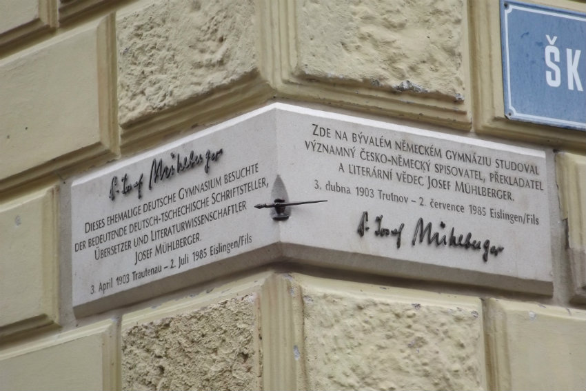 Die Gedenktafel zu Ehren Mühlbergers. (Foto: Chwieja/Stadt Würzburg)