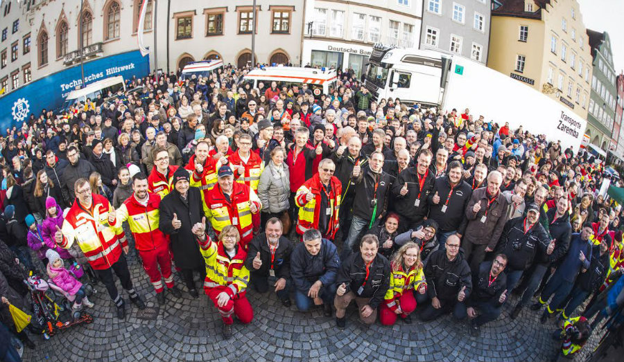 Johanniter-Weihnachtstrucker sind auf dem Weg (Foto: Tobias Grosser, Johanniter)