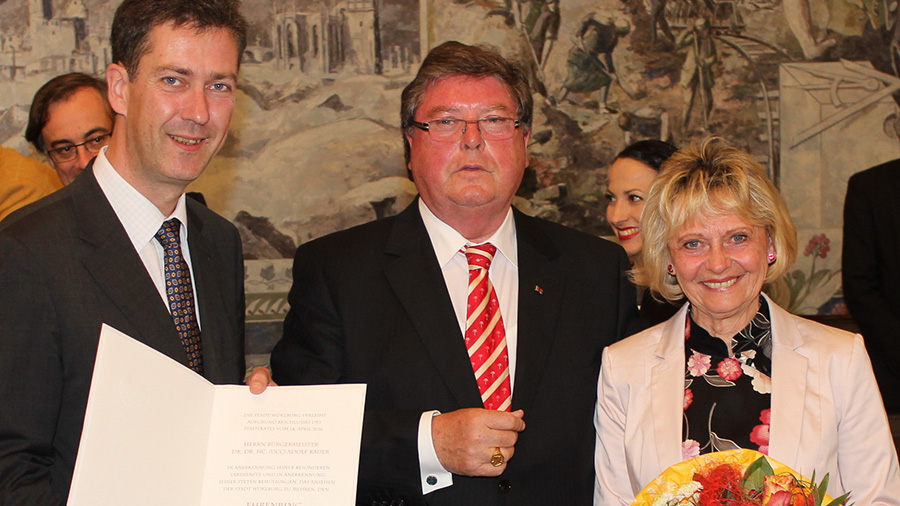Ehrenring für Bürgermeister Adolf Bauer