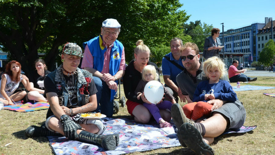 Ab auf die Wiese.... Würzburg picknickt