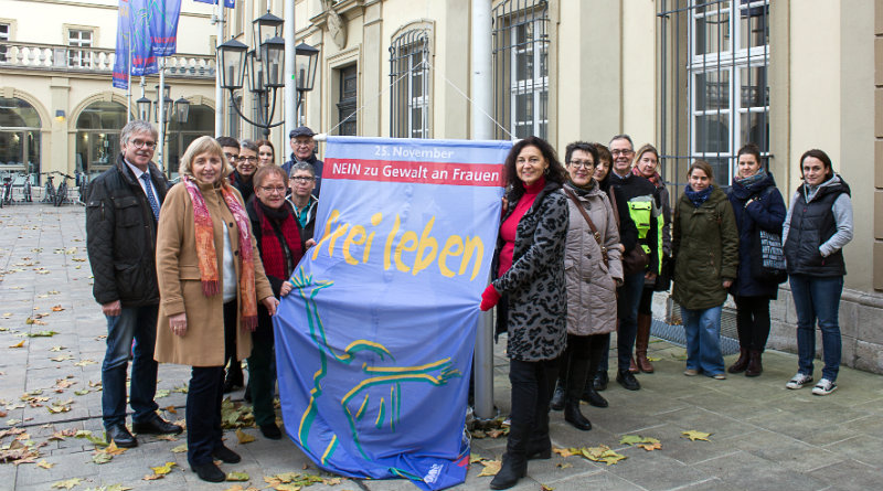 Aktionen am Tag gegen Gewalt an Frauen