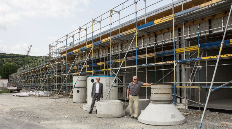 EBW baut neues Lager für Sand, Absperrungen und Aggregate