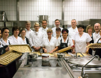 Die Weihnachtsbäckerei im städtischen Kasino