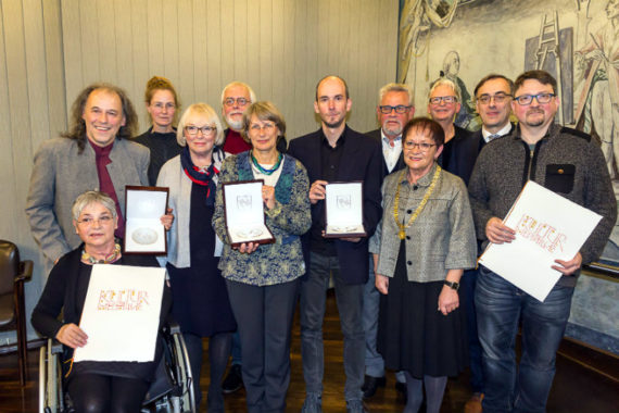 Kulturmedaillen für Institutionen, die Würzburgs Kulturleben prägen