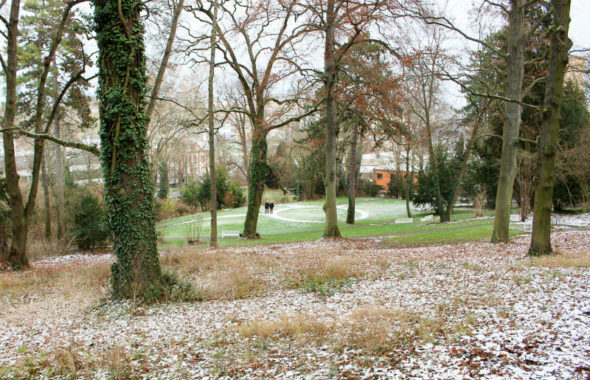 Bürgerbräu: Villengarten aus Dornröschenschlaf geweckt