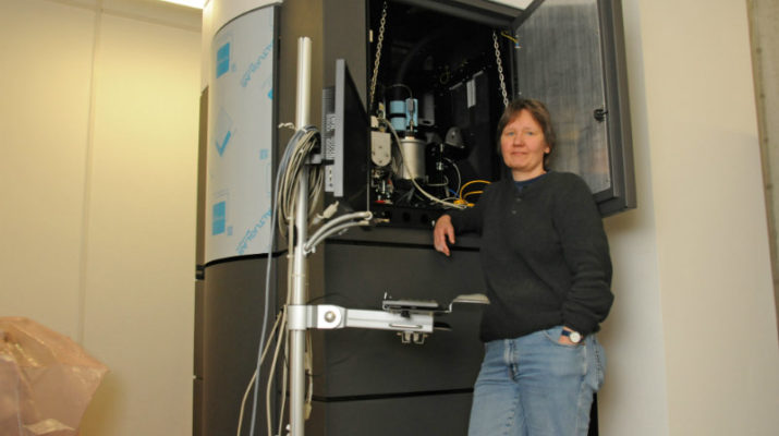 Neues Super-Mikroskop an der Uni Würzburg