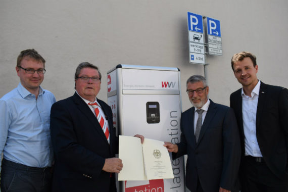 Erste Innenstadt-Ladestation für Elektromobile eröffnet