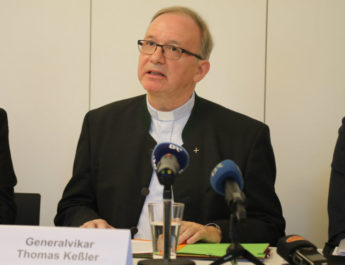 Bischof Jung: „Missbrauch mit Entschlossenheit begegnen“