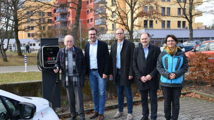 Elektro-Ladestation für Menschen mit Körper- und Mehrfachbehinderung eröffnet