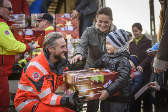 Startschuss für den Johanniter-Weihnachtstrucker