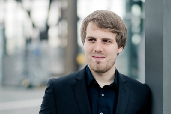 Stabwechsel am Mainfranken Theater: Gábor Hontvári wird Erster Kapellmeister