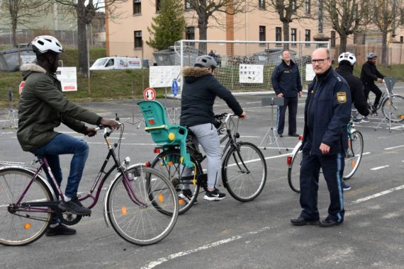 Das Spiegelei im Schilderwald