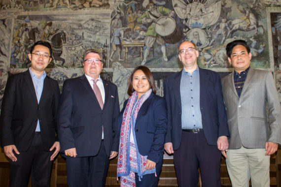 Bürgermeister Bauer empfängt Delegation aus Bangkok