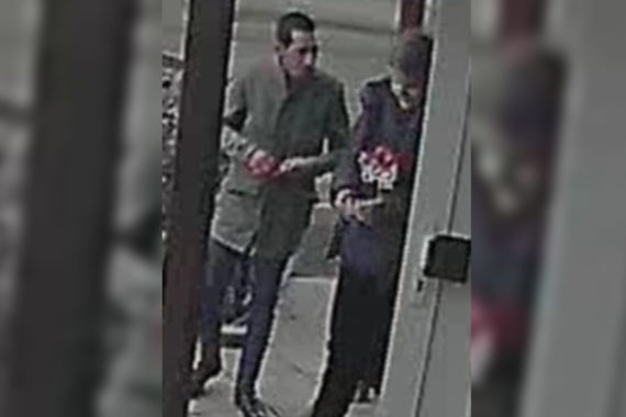 Telefonbetrüger: Öffentlichkeitsfahndung nach unbekanntem Geldabholer