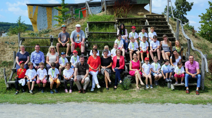 Stadt bietet Mitarbeiterfamilien neuen Service
