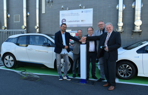 44 neue E-Autos, eine Ladestation, Elektro-Schock für Sachsens Polizei, Regional