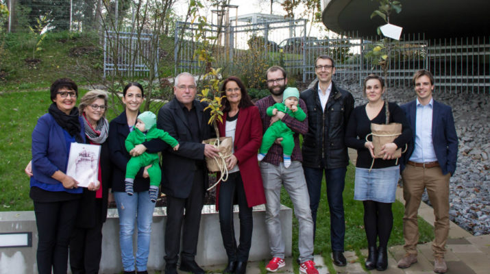 Stadt Würzburg schenkt jedem Neugeborenen einen Baum
