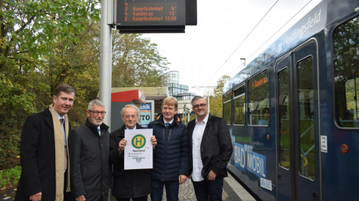 Umbenennung der Straßenbahnhaltestelle „Neunerplatz“ in „Nautiland“