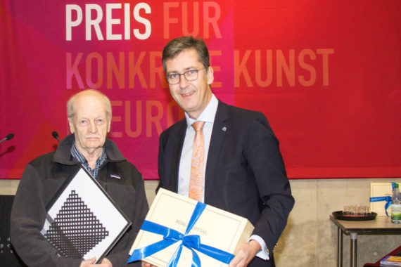 Peter C. Ruppert Preis für Konkrete Kunst an Norman Dilworth verliehen