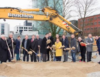 Spatenstich für die Brücke Kohlenhofstraße