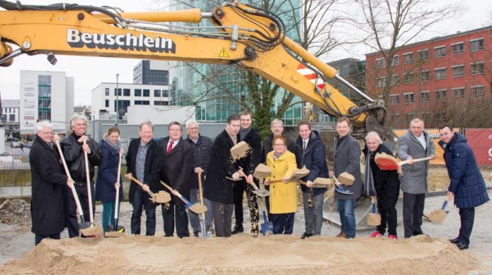 Spatenstich für die Brücke Kohlenhofstraße