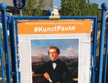 Aktion #KunstPause bringt Kunst auf Plakatständer